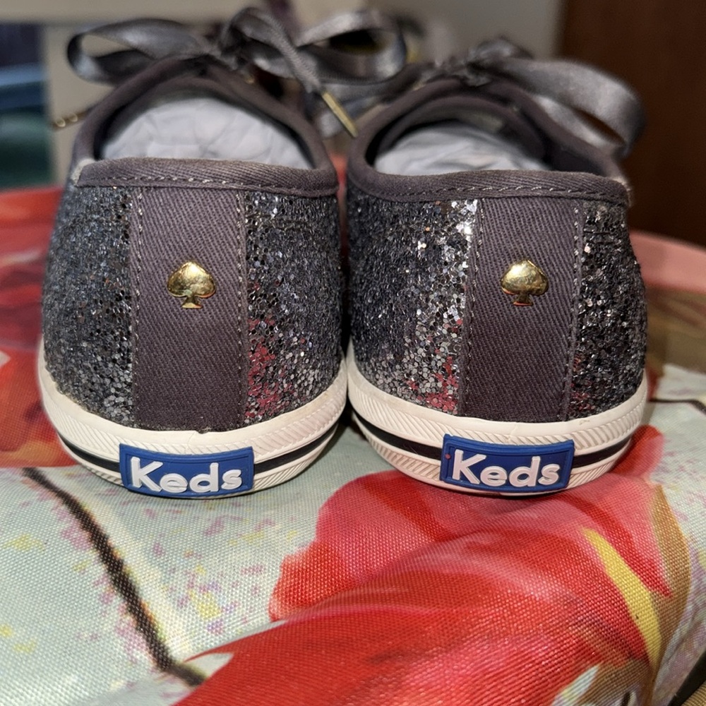 Keds Charcoal Gray Sparkly Sneakers size 8 - Picture 4 of 6